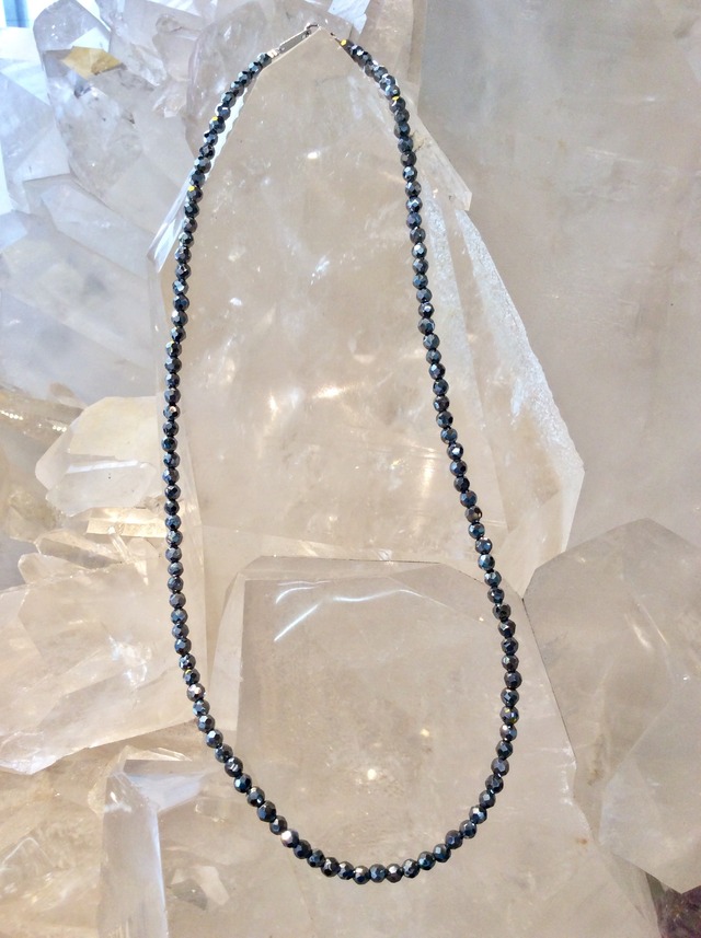 健康促進！テラヘルツ鉱石ネックレス・カット４ｍｍ　50cm