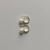 CRADLE PEARL Pierce
