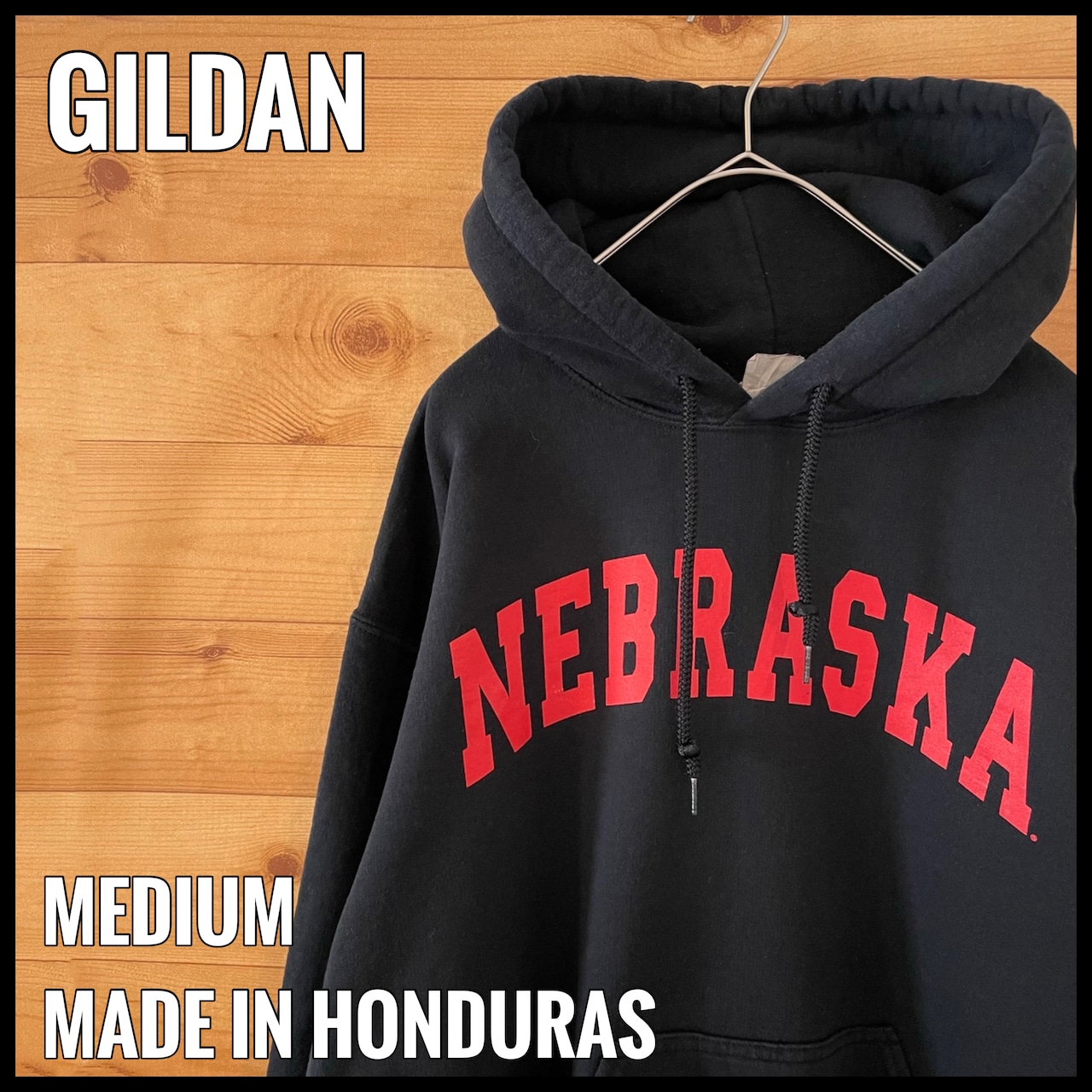 【GILDAN】カレッジ ネブラスカ大学 NEBRASKA アーチロゴ プリント パーカー スウェット プルオーバー フーディー M US古着