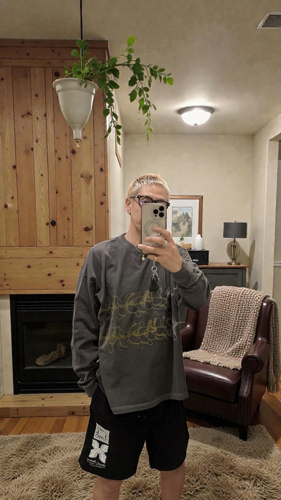 SALVAGE PUBLIC ロンT