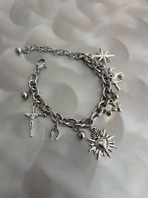 【RESTOCK 】 LUCKY HORSE & SACRED HEART BRACELET