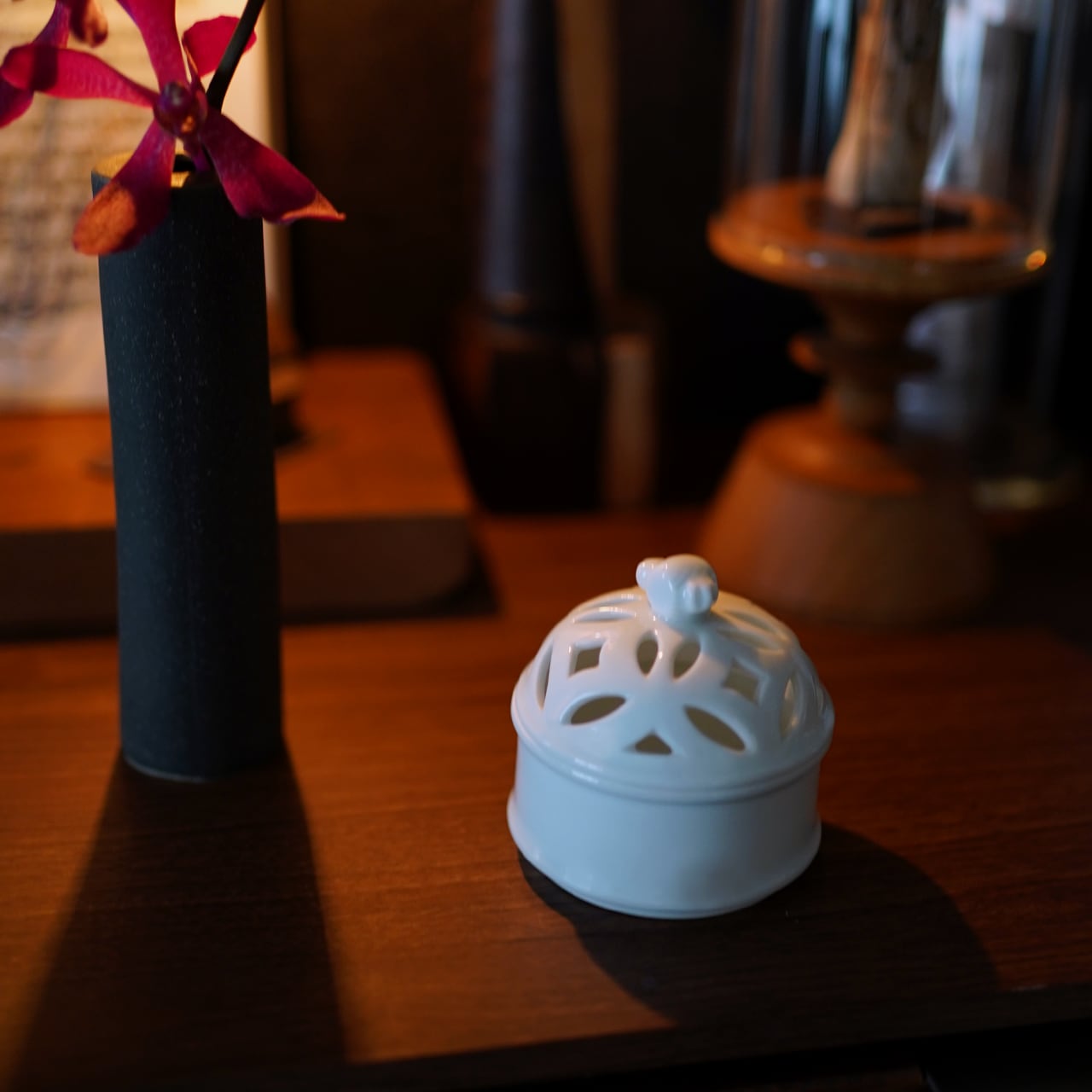 手彫 滑石製 大理石製 香合 蓋開閉式 極上 小型携帯香合 24mm高さ18mm 手彫 滑石製 大理石製 香合 蓋開閉式 極上 小型携帯香合 24mm高