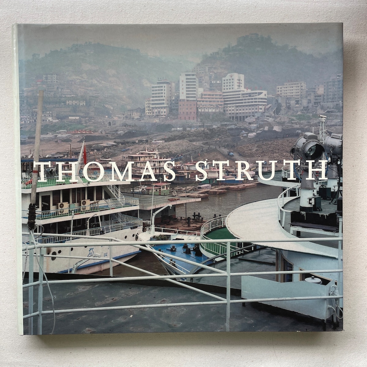 Thomas Struth: 1977-2002 (トーマス・シュトゥルート) | 汀線 