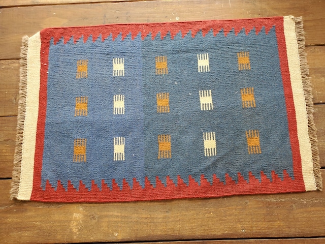 【No.22】Kilim 　アルダビル産　ブルー　赤枠