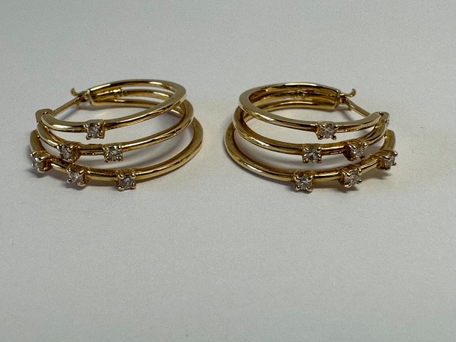 アーバンピアス