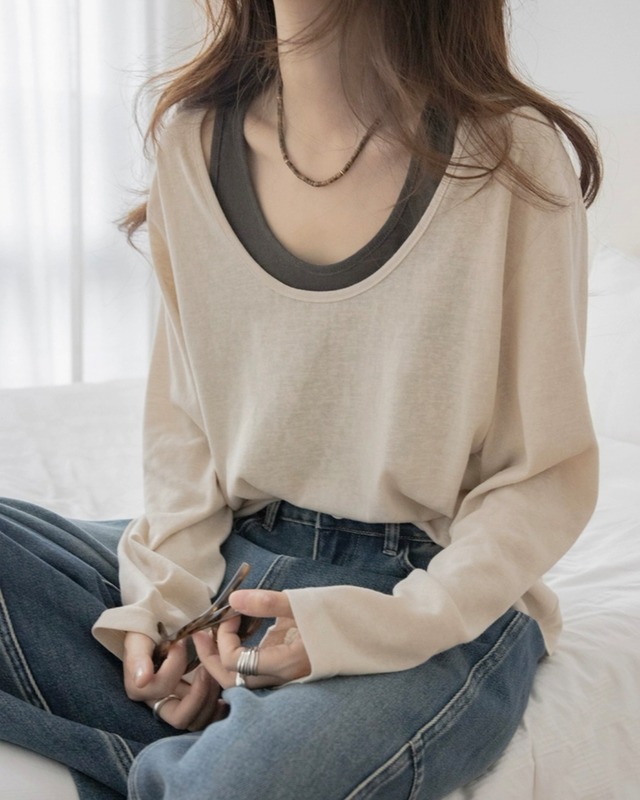 【セット】重ね着トップス　ＵネックＴシャツ　M0081