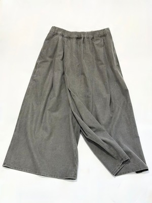 FACTORY・綿ネル　タックキュロットパンツ・チャコール