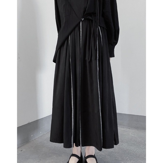 Thin long skirt C0334