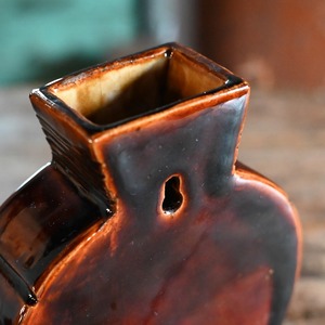 OluNoA / フラワーベース〈 花瓶・花器・一輪挿し・陶器・インテリア・置物 〉