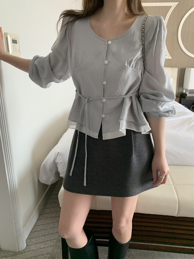 (予約) mellounge  / Loose-fit rumi shirring strap blouse 3color