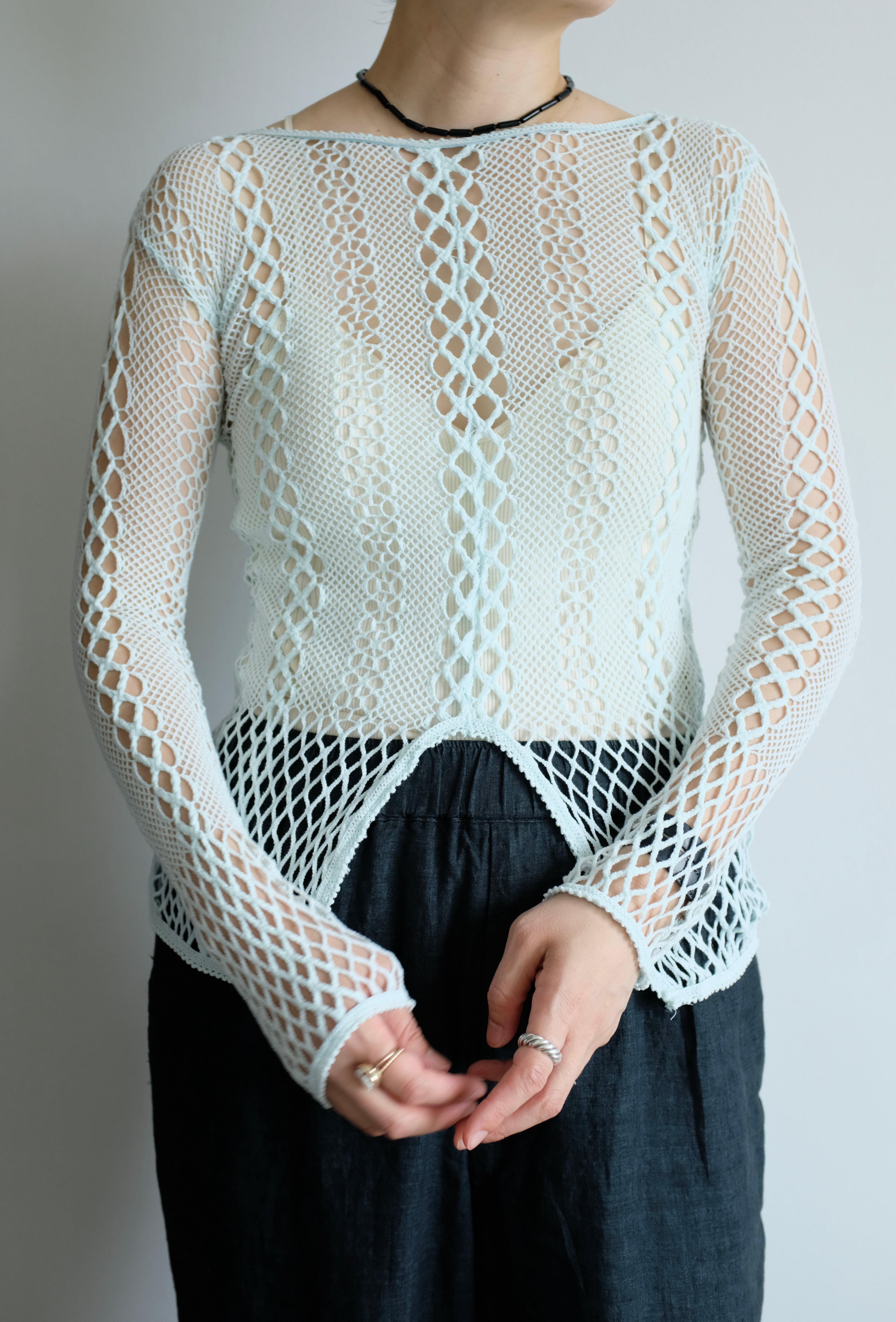 EUCHRONIA]Strech lace long sleeve tee / Pale blue | YES-姫路の美容