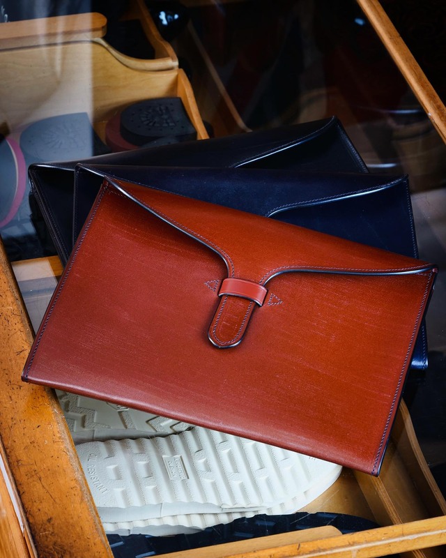 Rutherfords / Tongue Folio Case / Medium Size