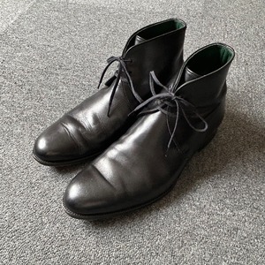 Tricker's BLACK LEATHER CHUKKA BOOTS《8 1/2》
