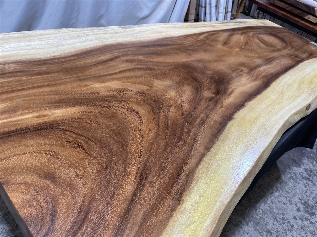 モンキーポッド4051 一枚板無垢 乾燥材 1790x520-670x54mm