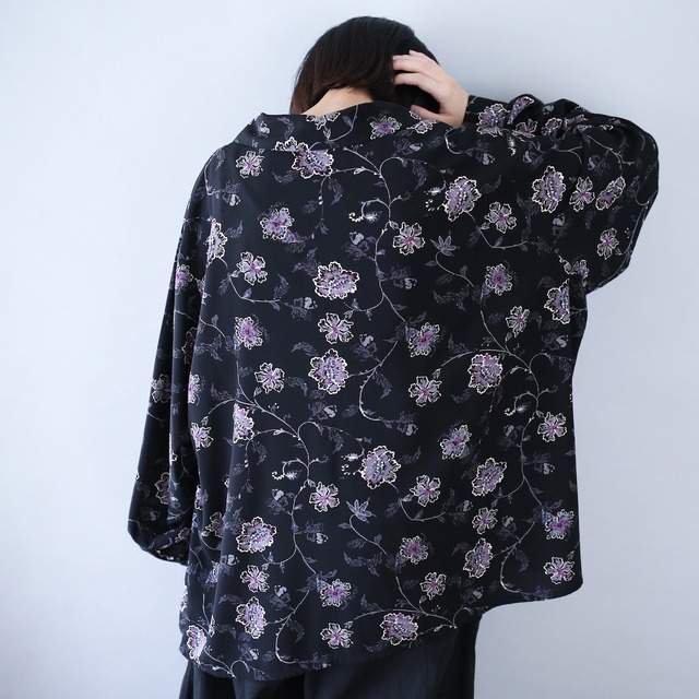 flower art pattern over wide silhouette open collar shirt