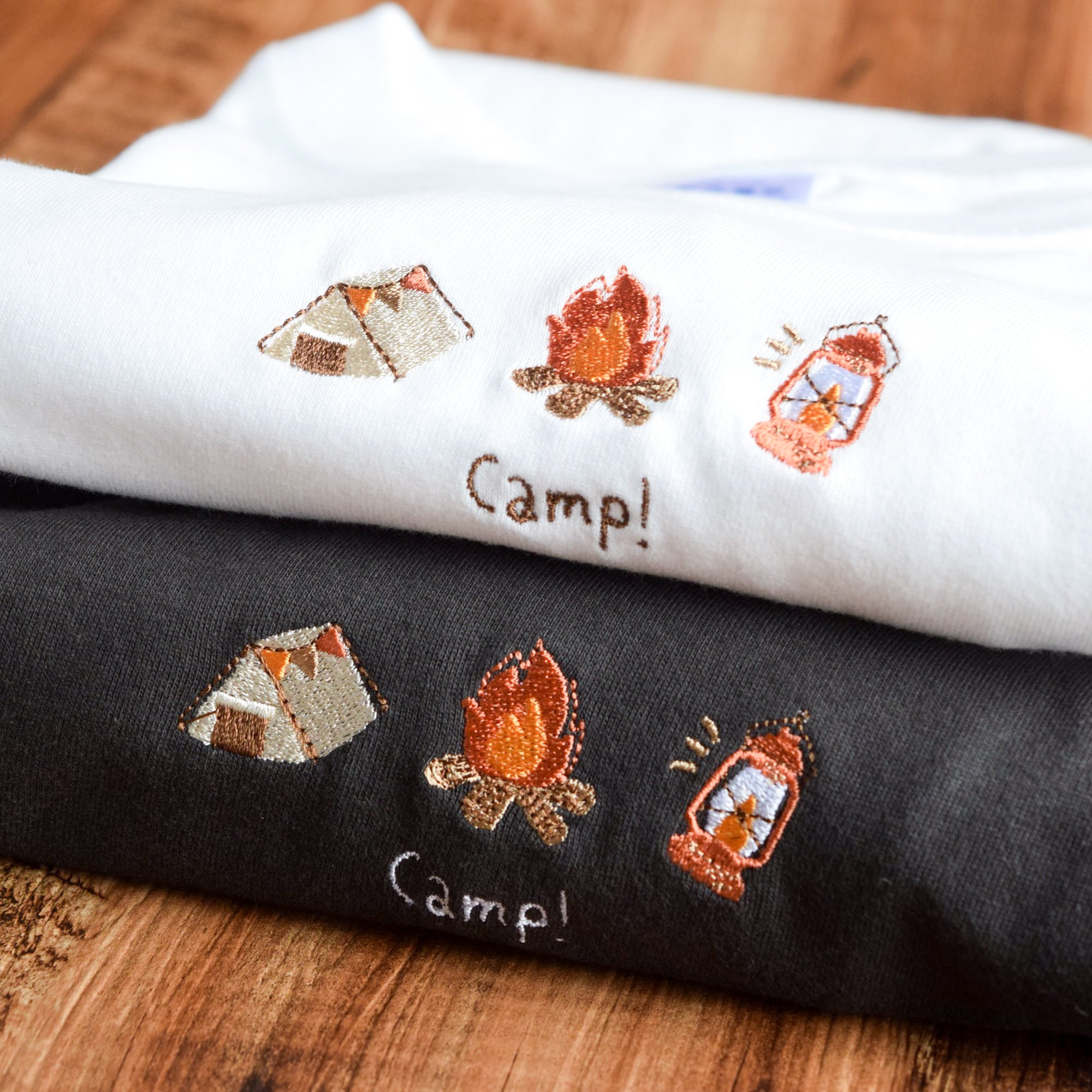 キャンプ柄　オーダー受付中 Camp!刺繍Tシャツ【選べる4色】メンズ レディース トップス キャンプ