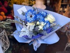 【 オーダーメイド 】季節の生花ブーケ Mサイズ