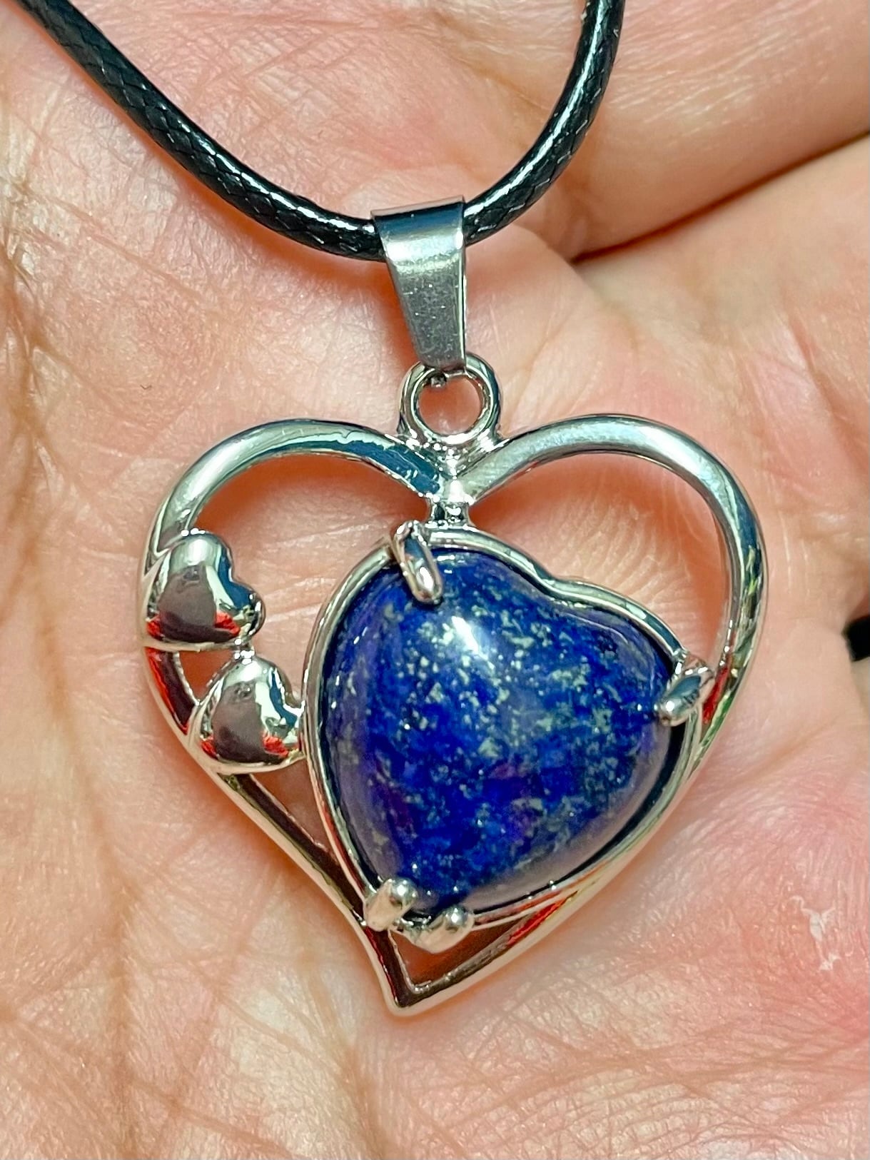 3) 「ラピスラズリ」ハートPT