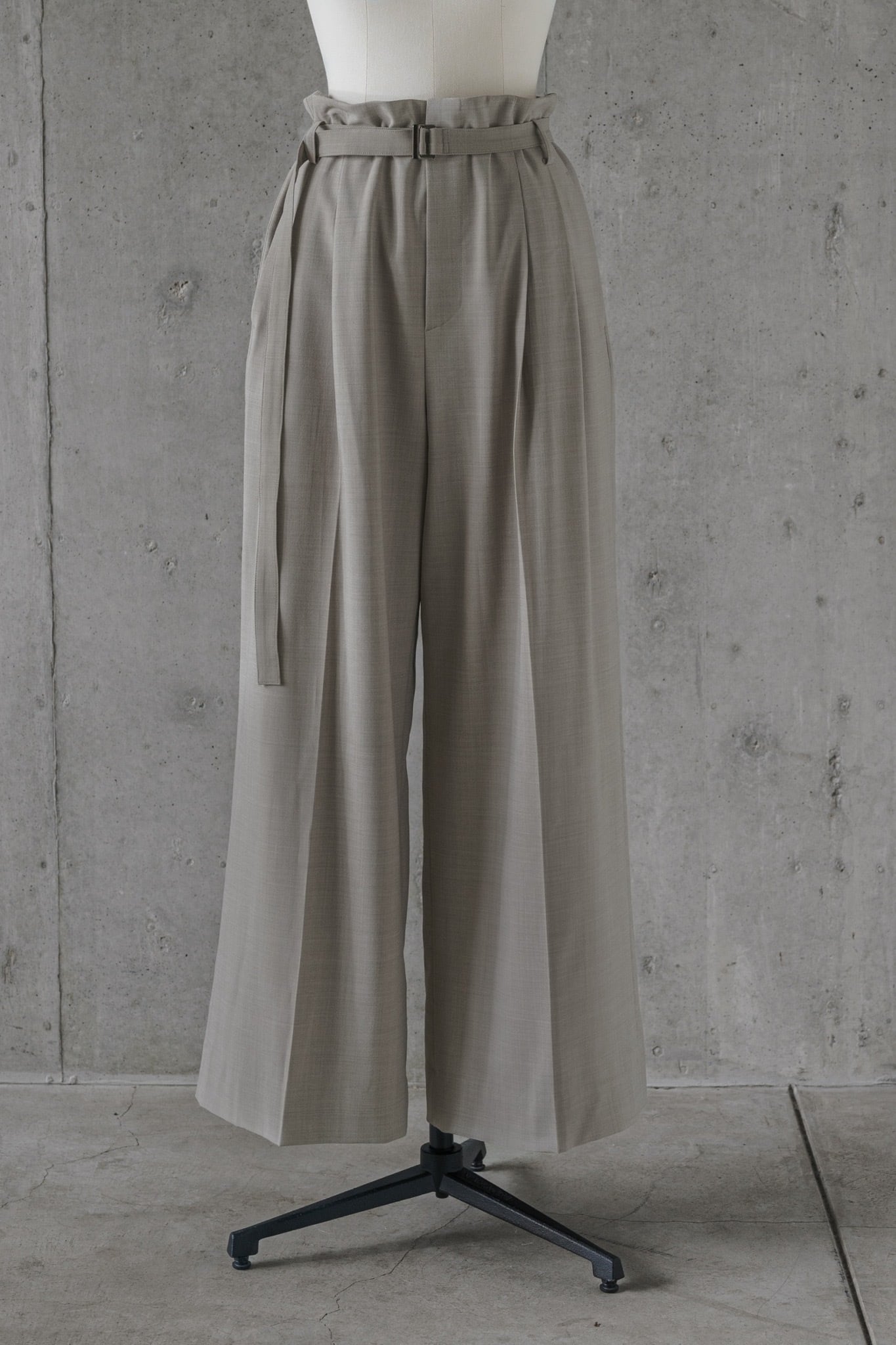 size less pants (LATTE) 10月下旬発送予定 | roughlow