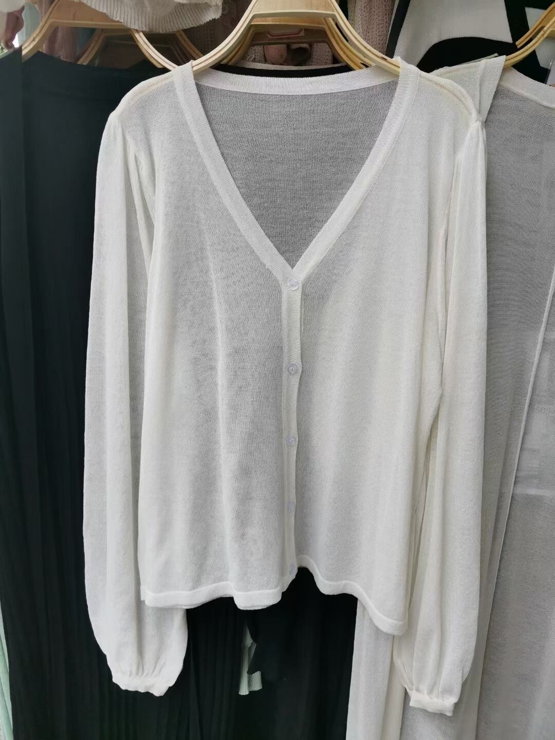 シアールーズカーデ 　　AJ12541-8829