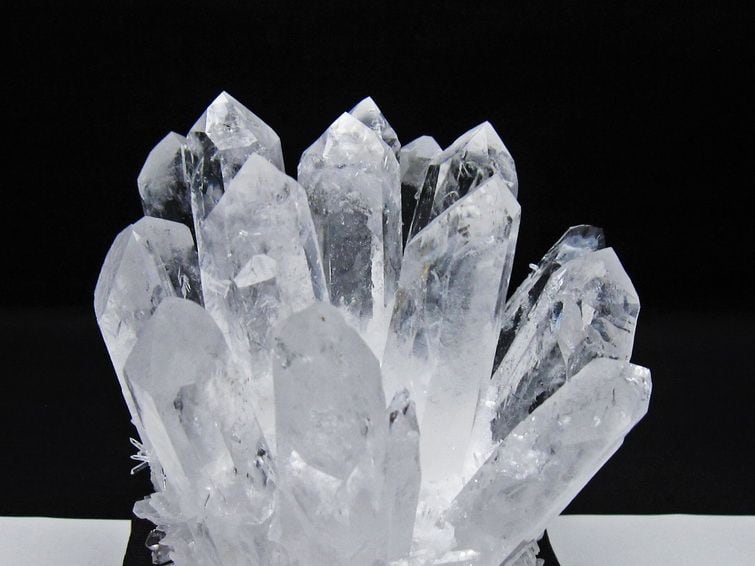 水晶 クラスター 水晶 原石 台座付属 一点物 182-8608 | 天然石