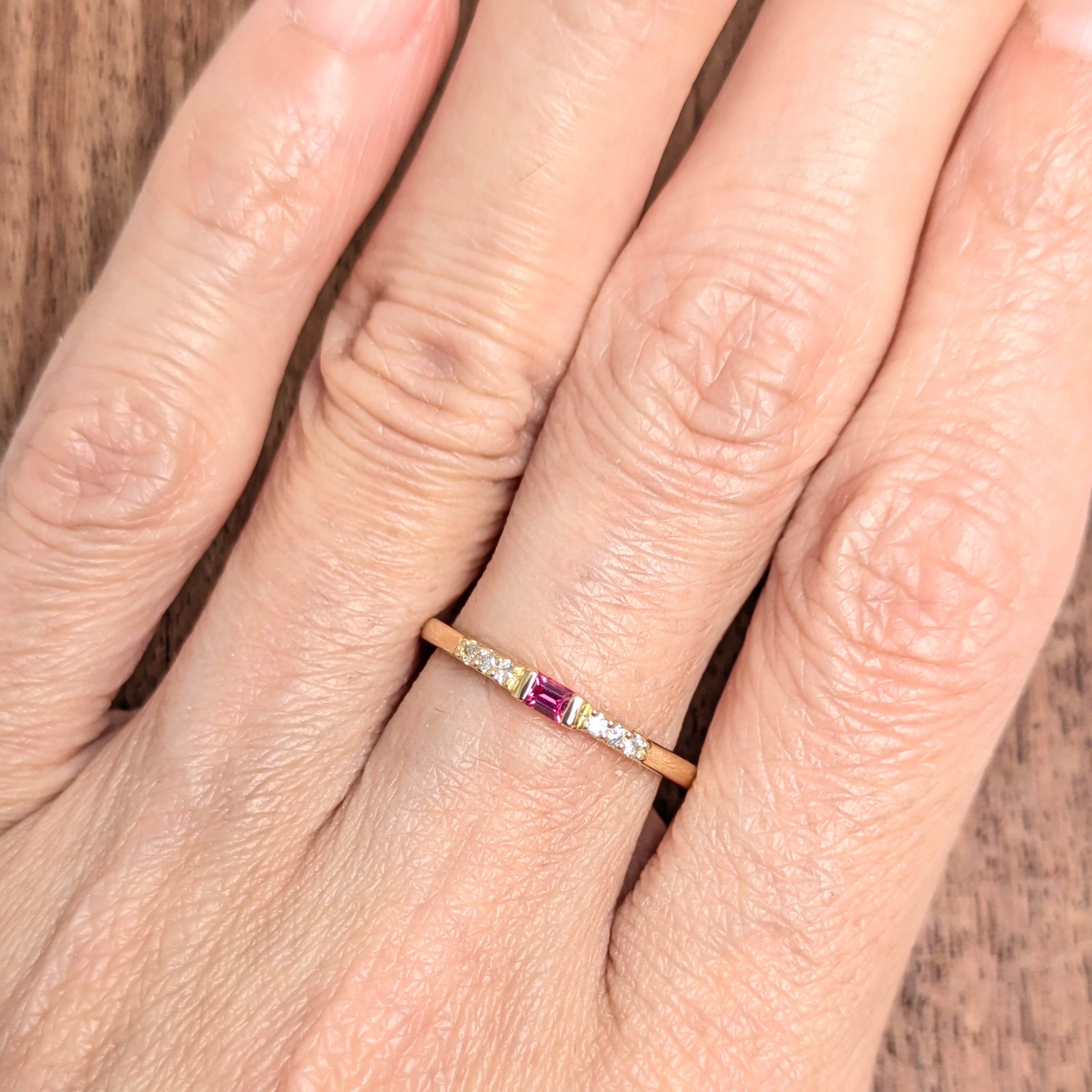 K18ピンクスピネルリング ミャンマー・モゴック産 ピンクスピネル 0.07