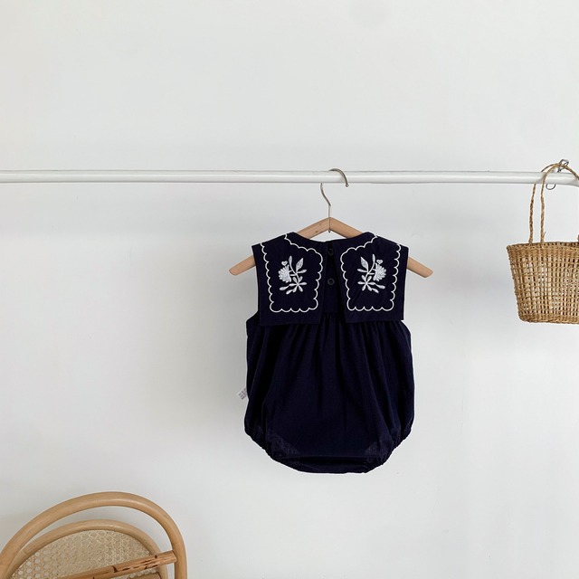 【BABY】フラワー刺繍セーラーカラーノースリーブロンパース - 20