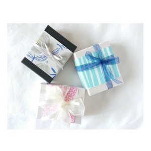 Gift wrapping