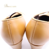 フラメンコ 衣装 シューズ 6サイズ ブラウン系 ガジャルド gallardo 靴 くつ ヒール 茶 明るい ストラップ 無地 シンプル 釘 釘有り ステージ イベント 練習 レッスン 上品