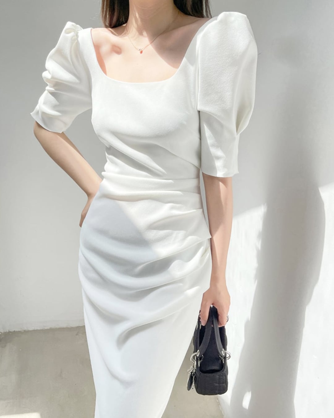 パフスリーブタックドレス S24251