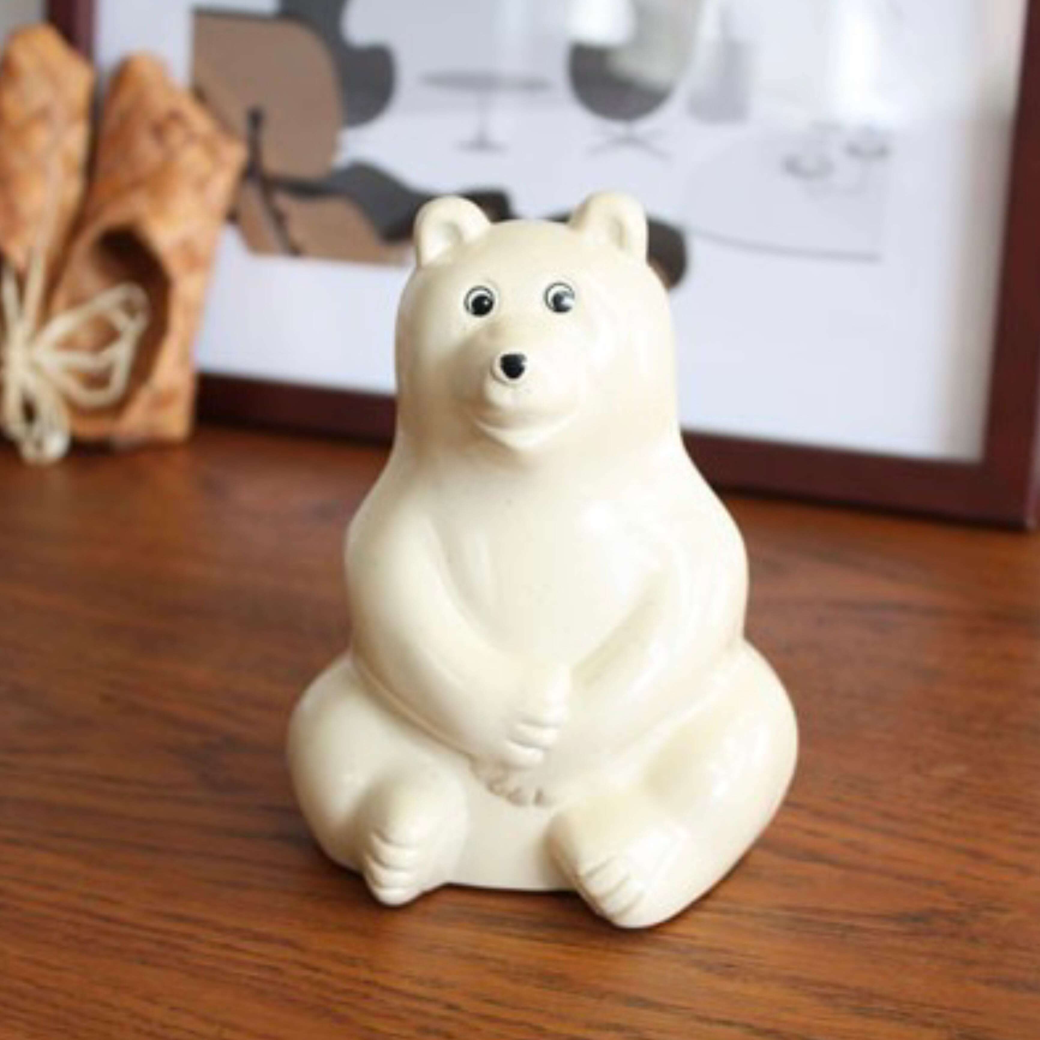 PLASTEP フィンランド 白くま貯金箱 / 2025年限定マフラー付き | Zakka