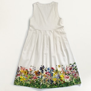 花の楽園 ボタニカル柄(ホワイト) Vネックジャンパースカート ワンピース
