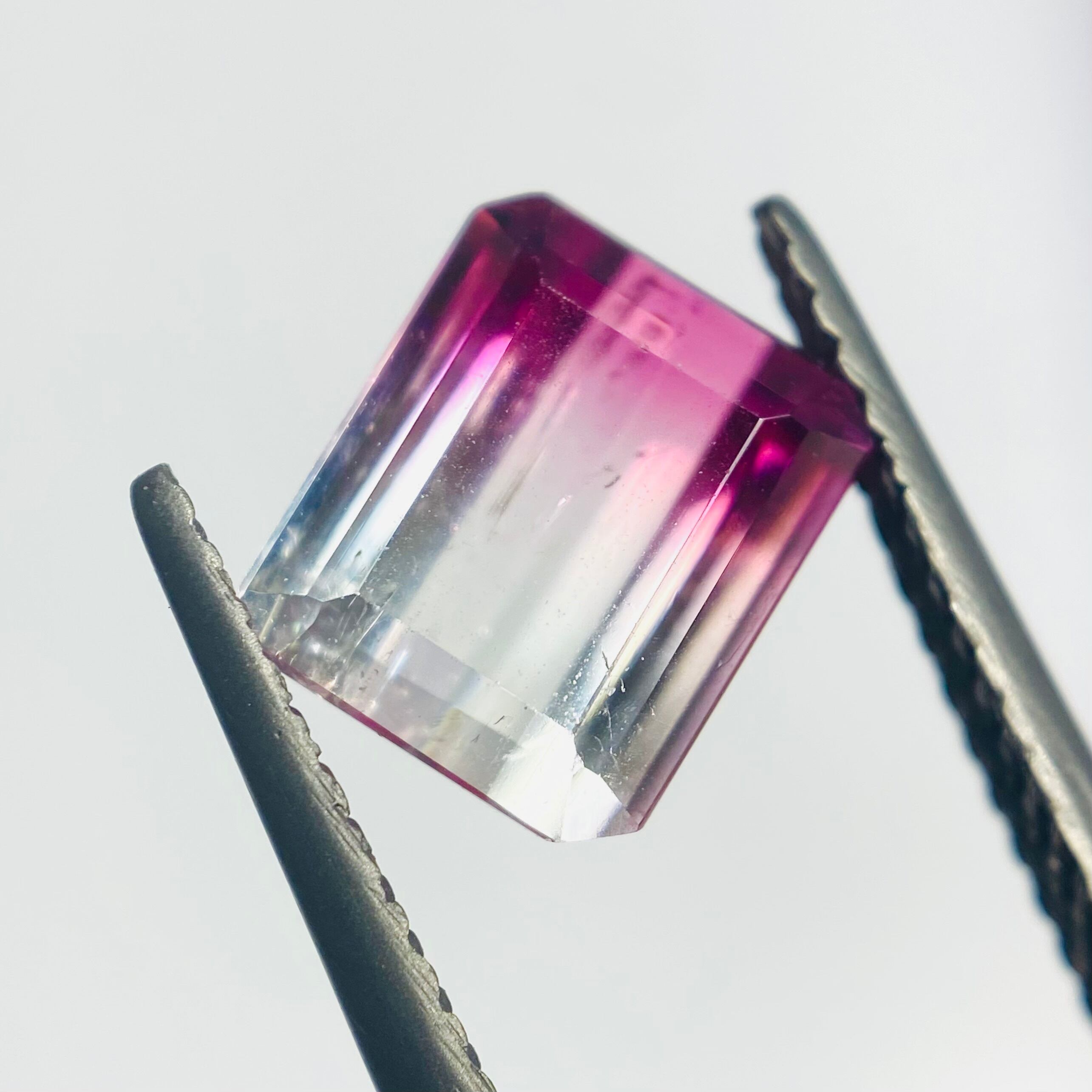 ポップで優しいスイーツバイカラートルマリン