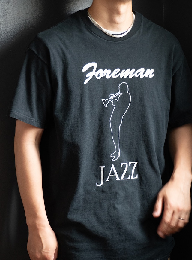"Foreman" used Local jazz band t-shirt
