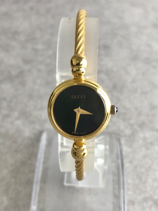 GUCCI グッチ 腕時計 ゴールド×ブラック バングル型 ツイスト 2700.2.L vintage ヴィンテージ オールド wbefek