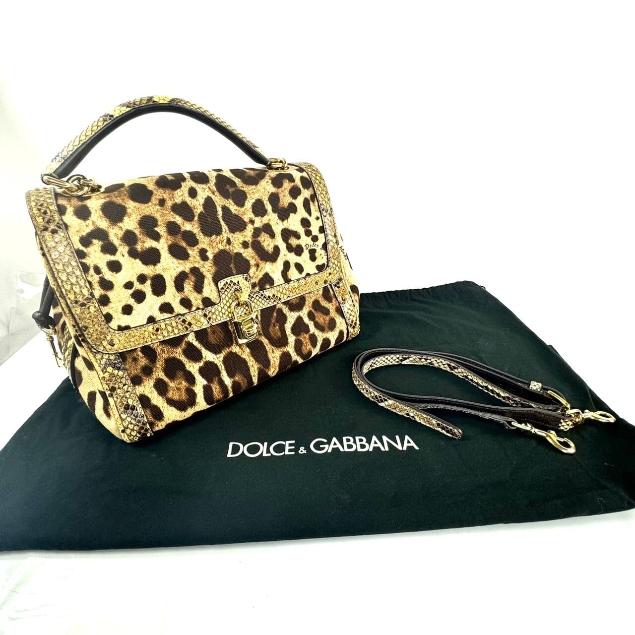 希少】ドルチェアンドガッバーナ Dolce&Gabbana D&G バンド 希少】ドルチェアンドガッバーナ Dolce&Gabbana D&G バンド