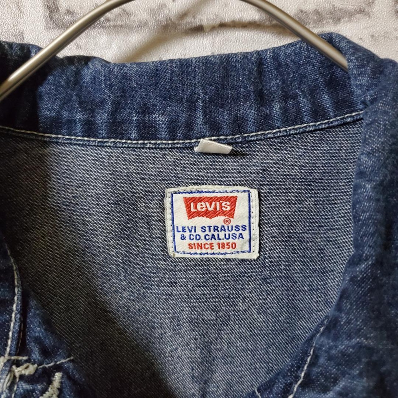 【リーバイス】ジャケット　アウトドア　キャンプ　春