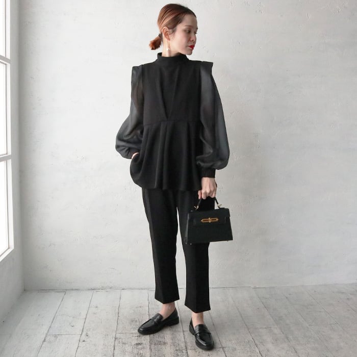 (SO24)【1月下旬】セットアップOK スリムテーパードタックパンツ