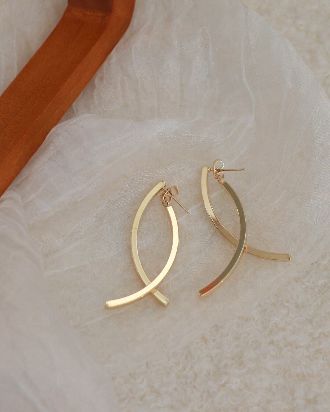 クロスカーブイヤリング G25042