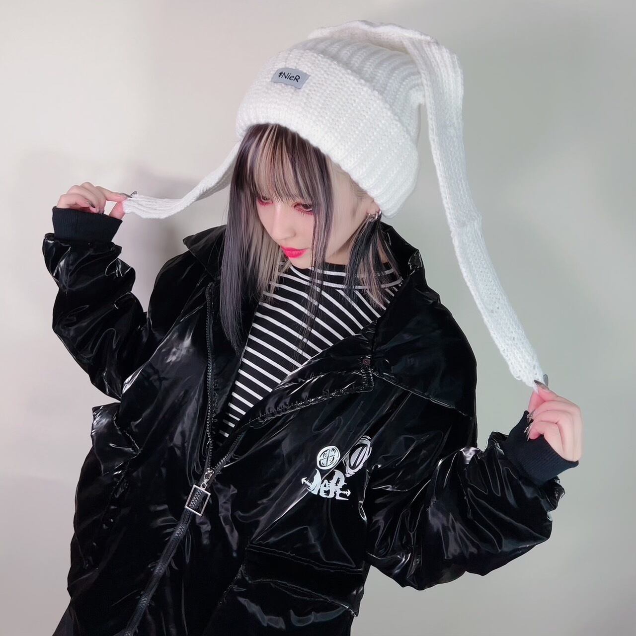 セールNieR clothing指穴付108cmロング丈パーカー