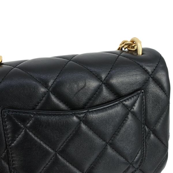 Used CHANEL シャネル ミニマトラッセ ラムスキン ブラック