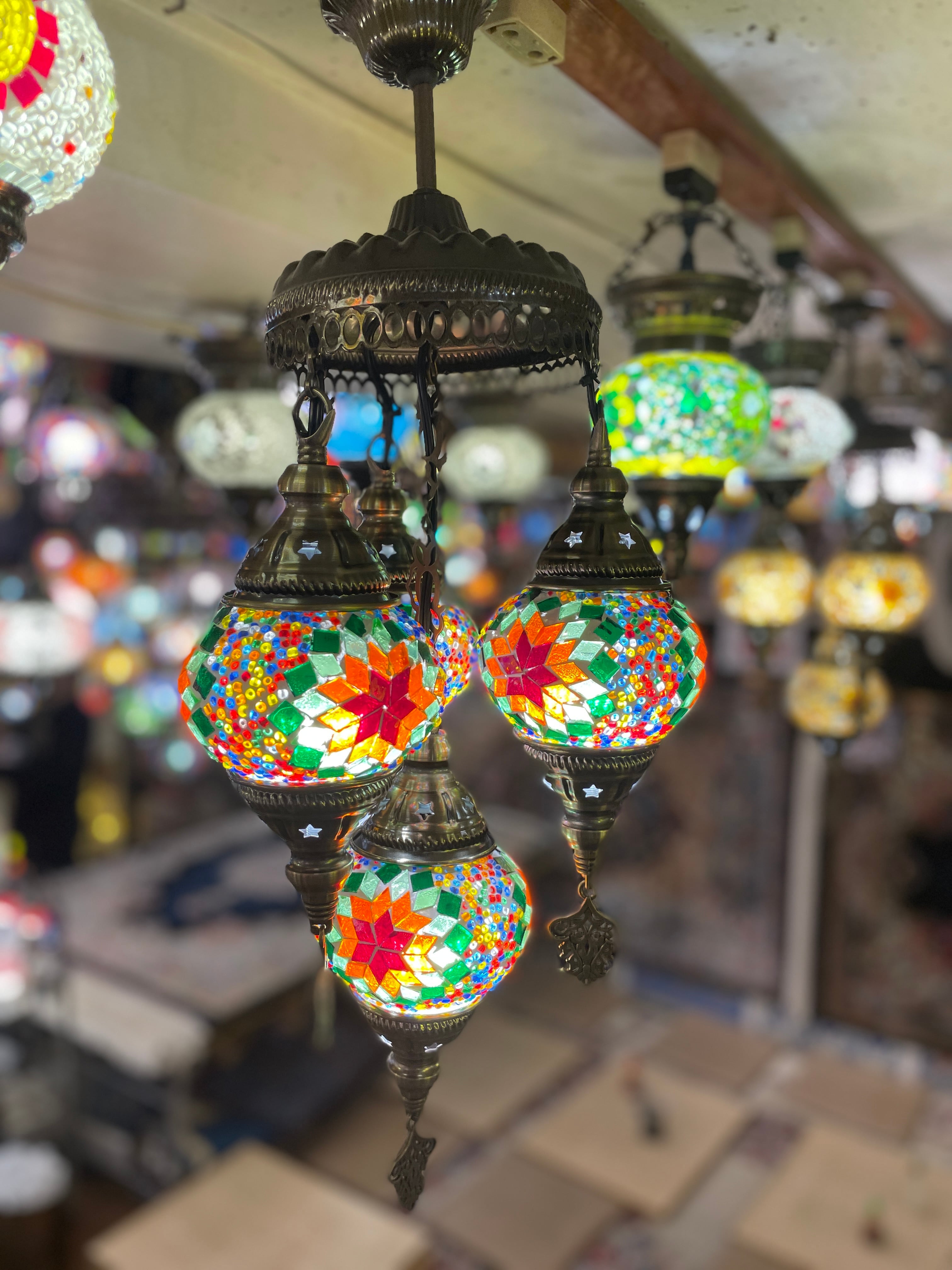 4連シャンデリア【シーリング接続】【カラフル】 | zakurotokyo