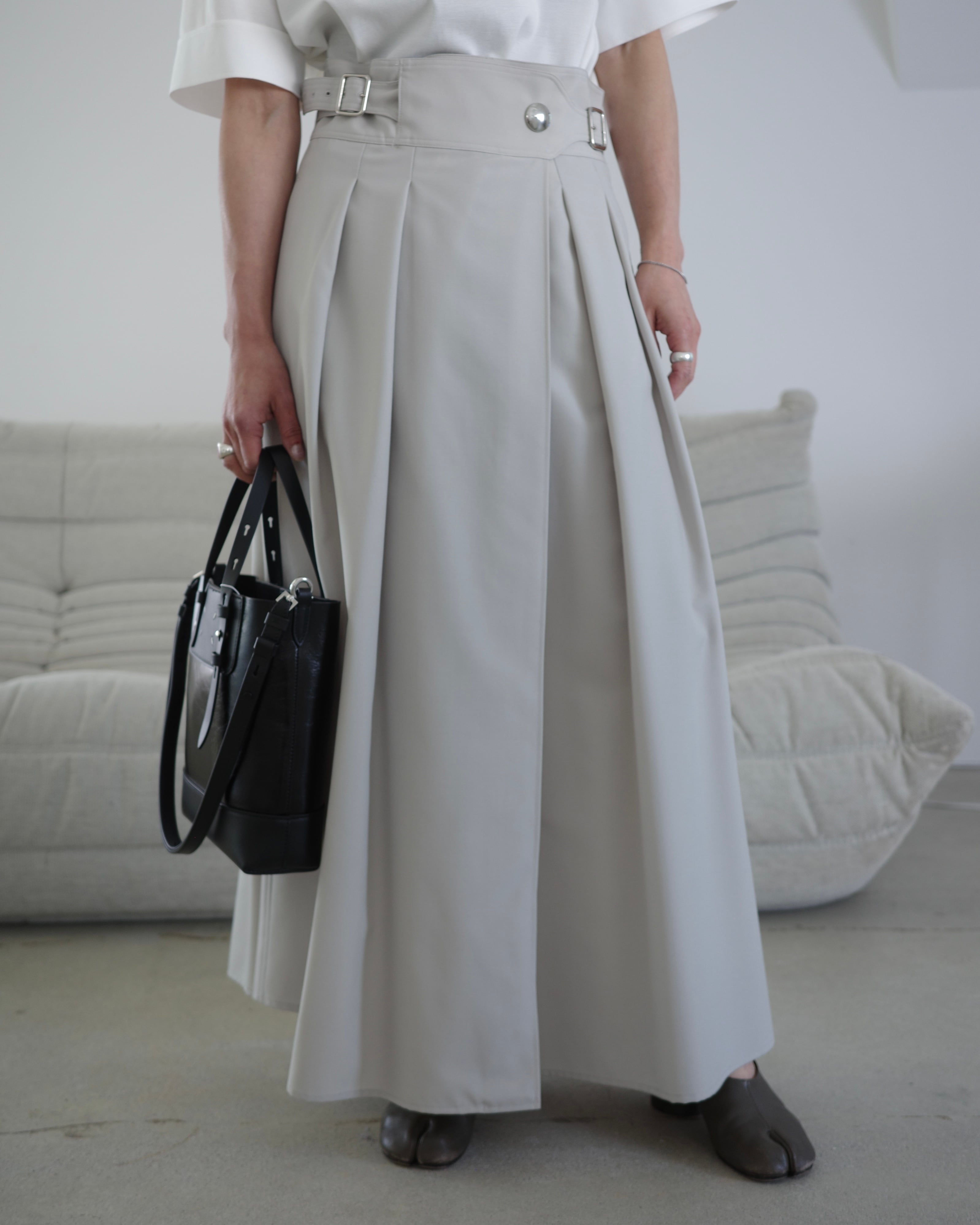 THE RERACS / THE GURKHA SKIRT FLARE -SAND STONE- | LA VILLA ROUGE