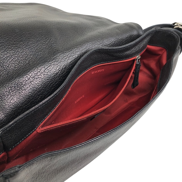 LOEWE ロエベ ショルダーバッグ ブラック アナグラム スタッズ レザー セミショルダーバッグ vintage ヴィンテージ オールド 8s3xv4