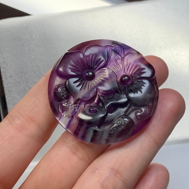 9.穴有☆フローライト花・ペンダントトップ