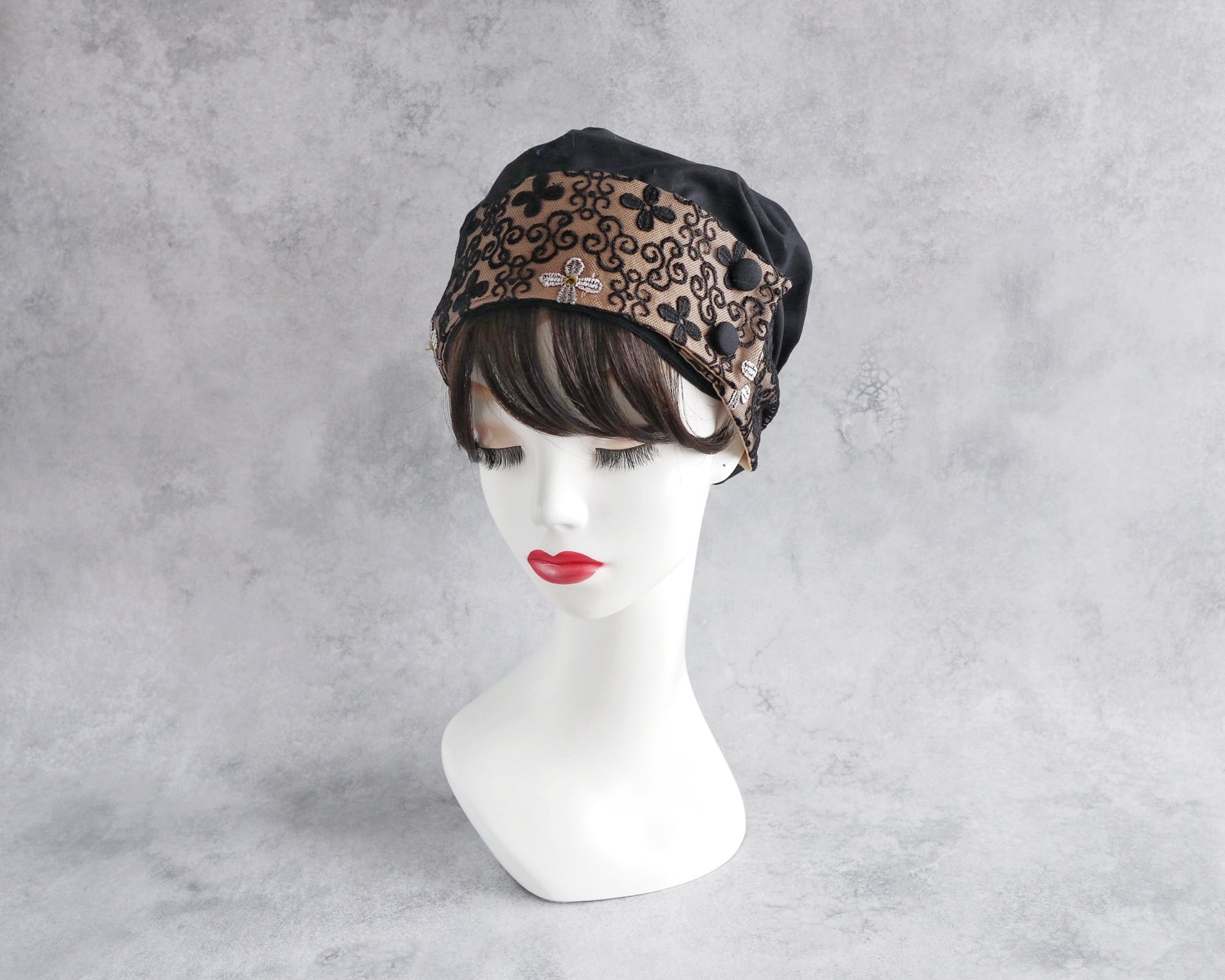 サッシュベルト|Antique Lace Noir × Black|前髪ウイッグ付