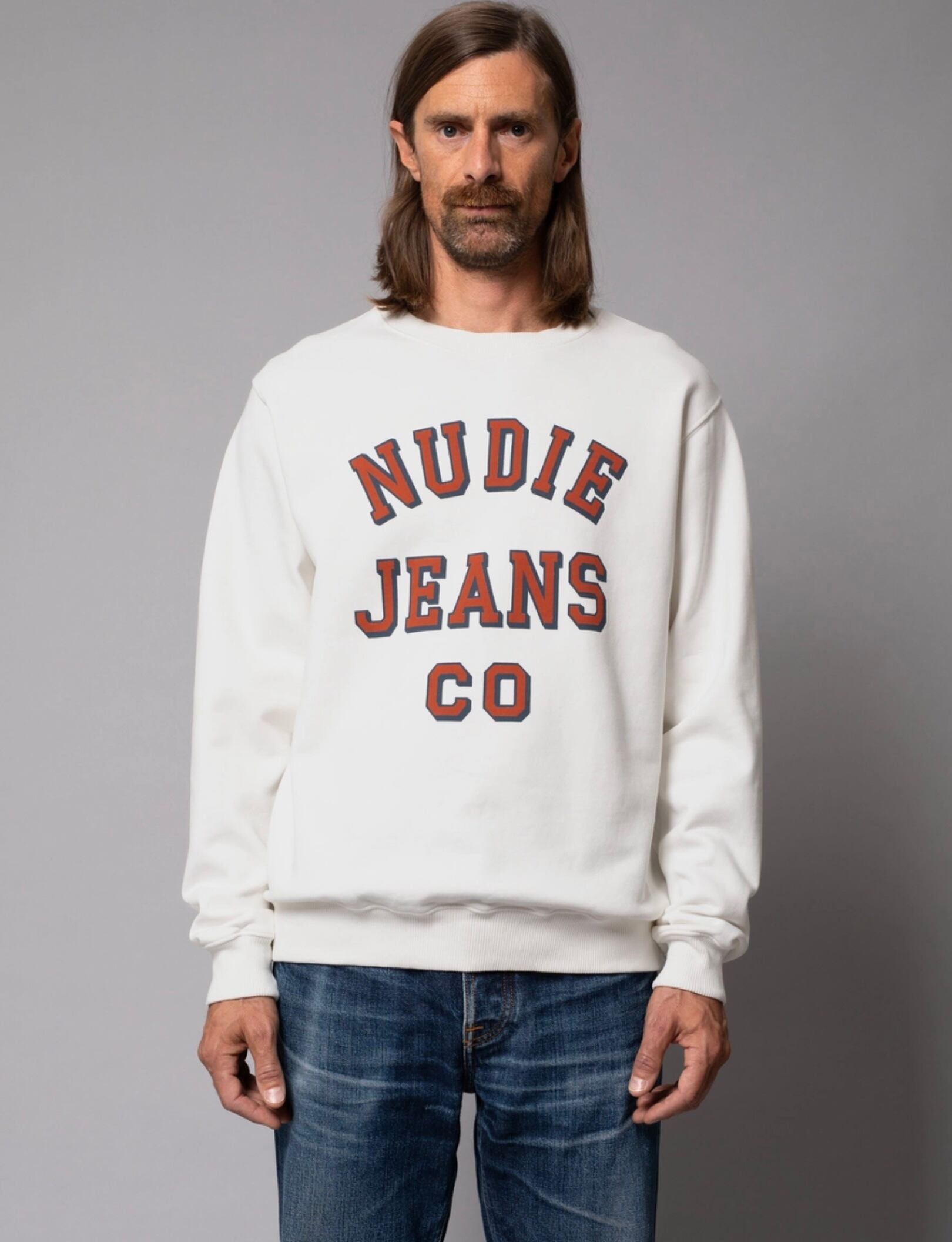 Nudie jeans ヌーディージーンズ  2021 Winter collection Lasse Nudie jeans CO Chalk White スウェット