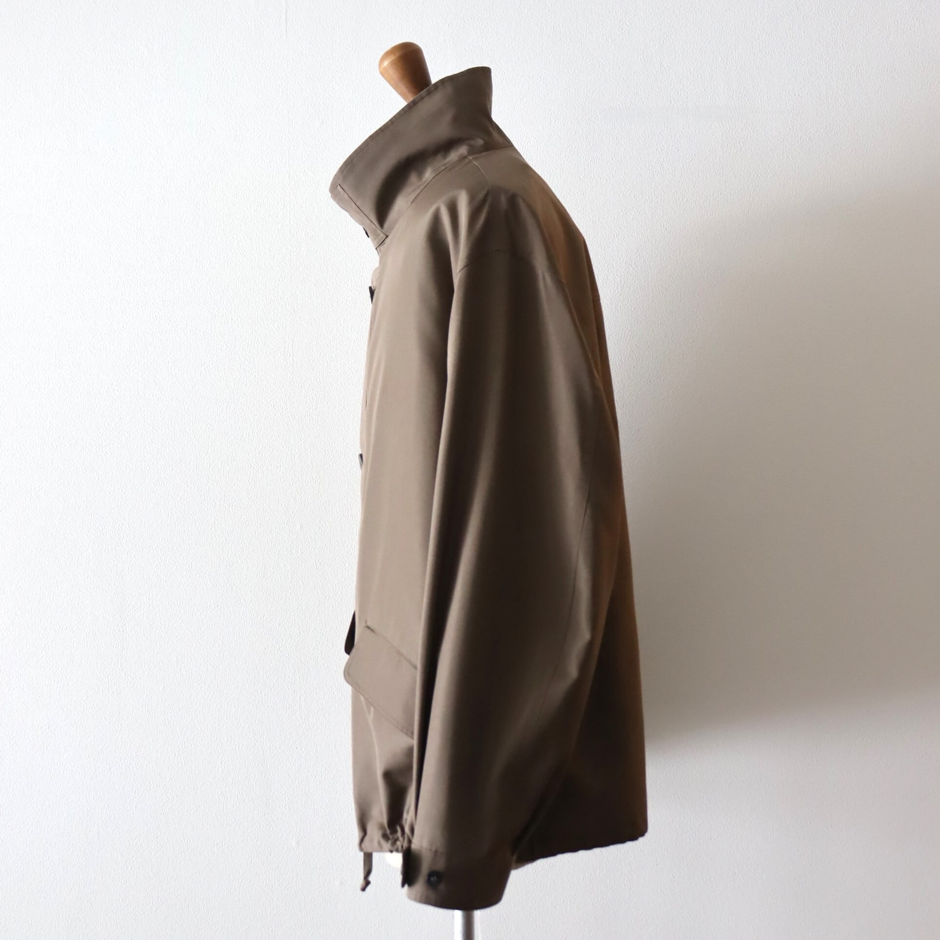 ジャケット・アウター Cale Silk Military Blouson Khaki bc17ebdc0a044c889b2ad86e785c2e