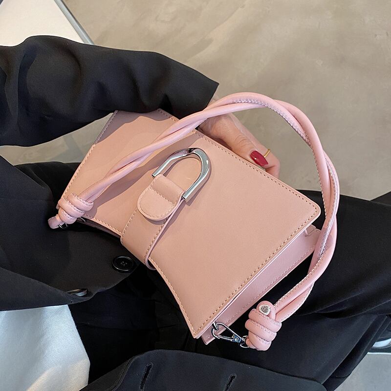 スタイルサマーレッド 夏物 メッセンジャーバッグ Tiancai_Wing_Bag6943747629