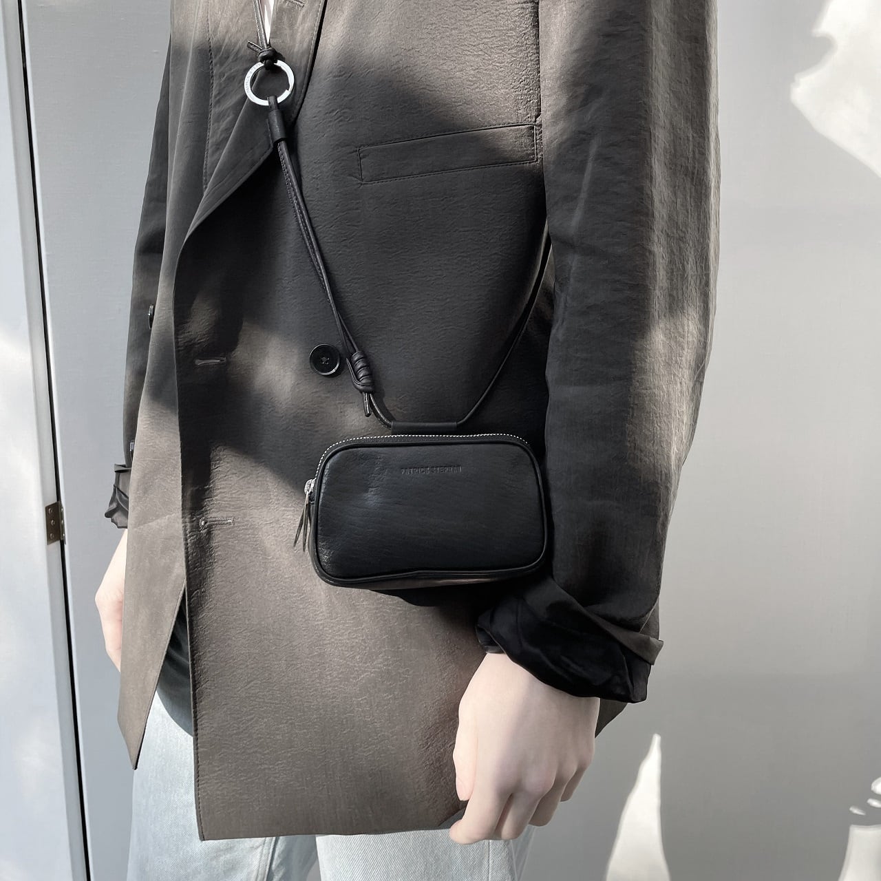 ショルダーバッグ 213ABG06 Leather micro shoulder bag 'double zip' ショルダーバッグ